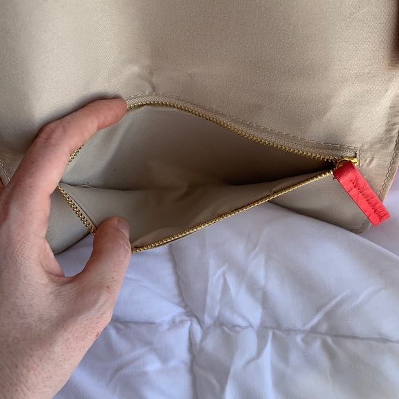 3 FOR $15 SALE: Pink Tri-Fold Clutch w/ Tie - Picture 8 of 8